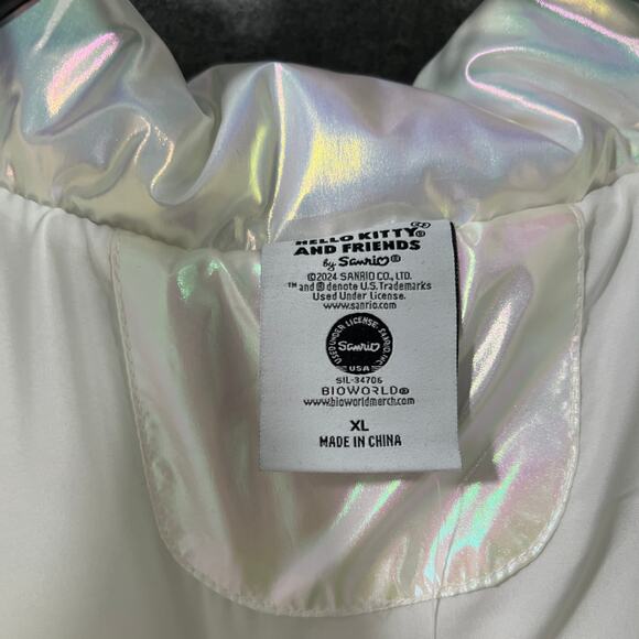 Hello Kitty Snow Angel Cropped Puffer Vest Size XL - Picture 3 of 16